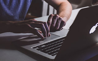 开云在线直播-【战术揭秘】马克·塞尔比：防守宽度与深度结合的绝技，马克塞尔比历史地位